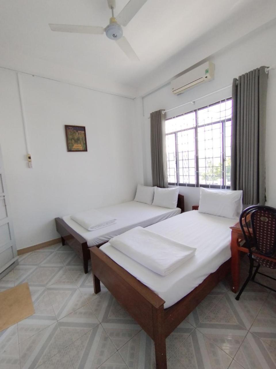 Hotel Nha Nghi Sao Mai Hà Tiên Exterior foto